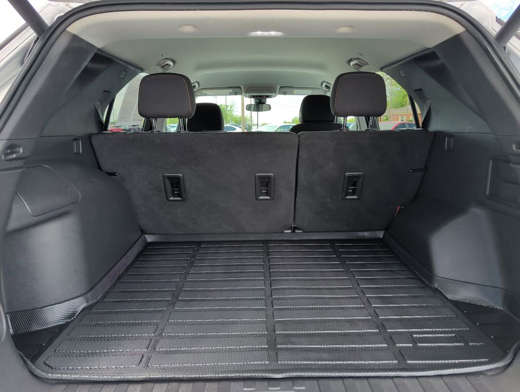 Used 2021 Chevrolet Equinox LT FWD image 20