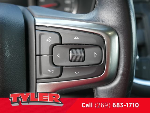 Used 2021 Chevrolet Suburban Z71 AWD/4WD image 31