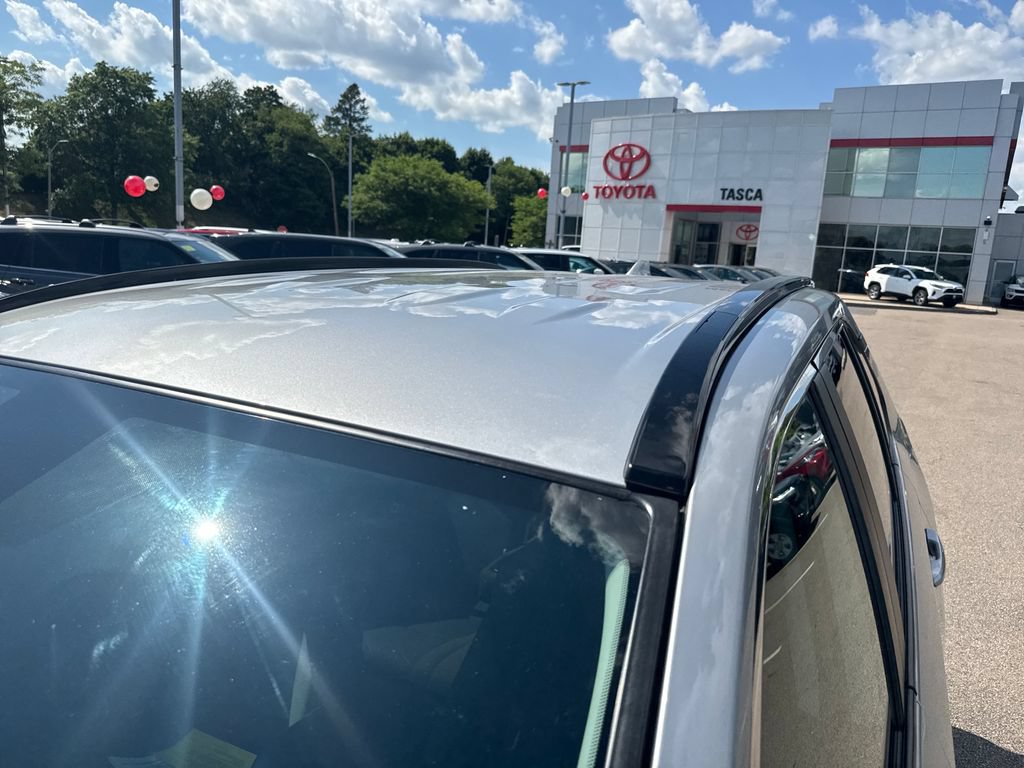 Used 2025 Toyota RAV4 XLE AWD/4WD image 41