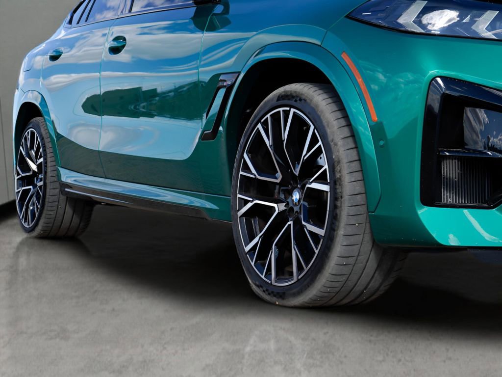 Used 2025 BMW X6 M Competition w/ Executive Package image 10