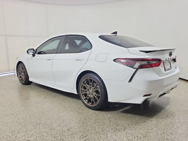 Used 2023 Toyota Camry SE w/ Convenience Package FWD image 7