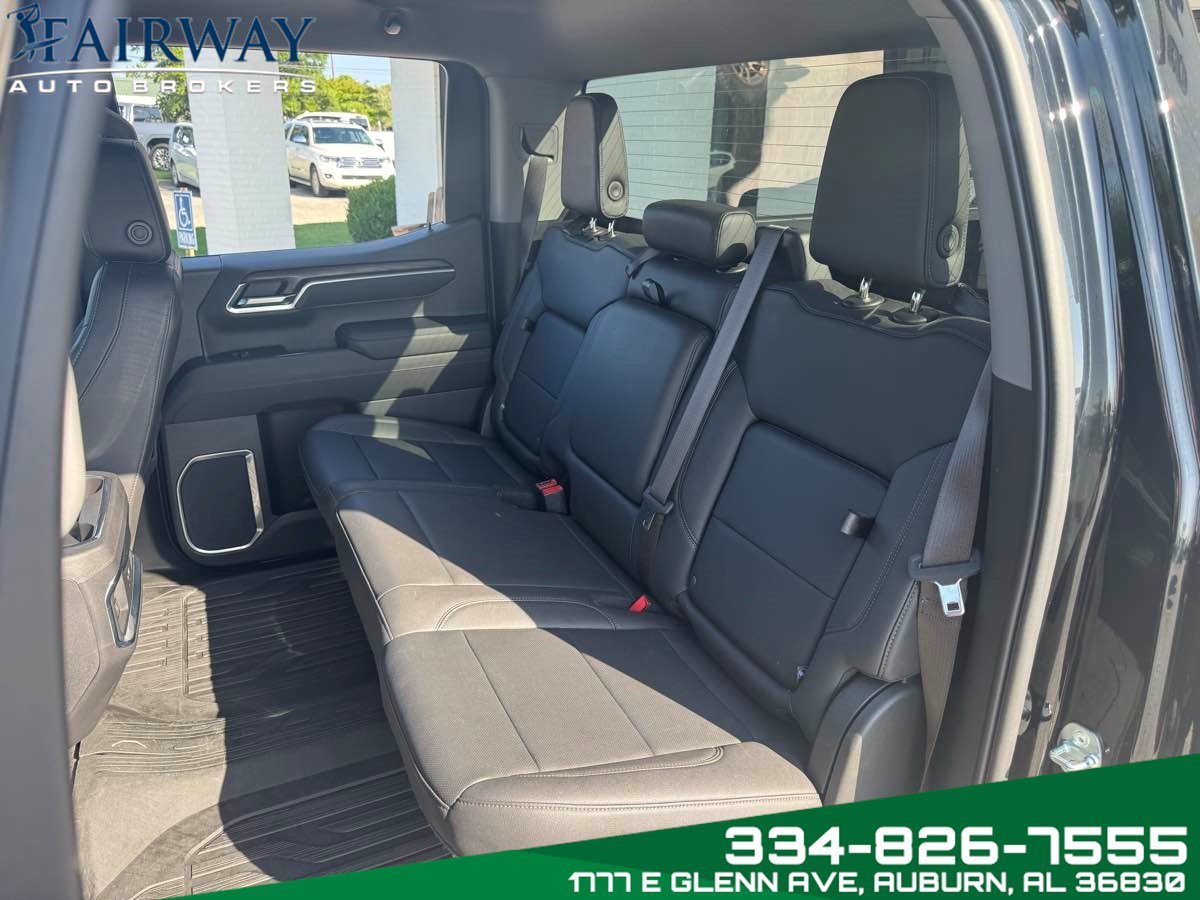 Used 2023 GMC Sierra 1500 SLT image 11