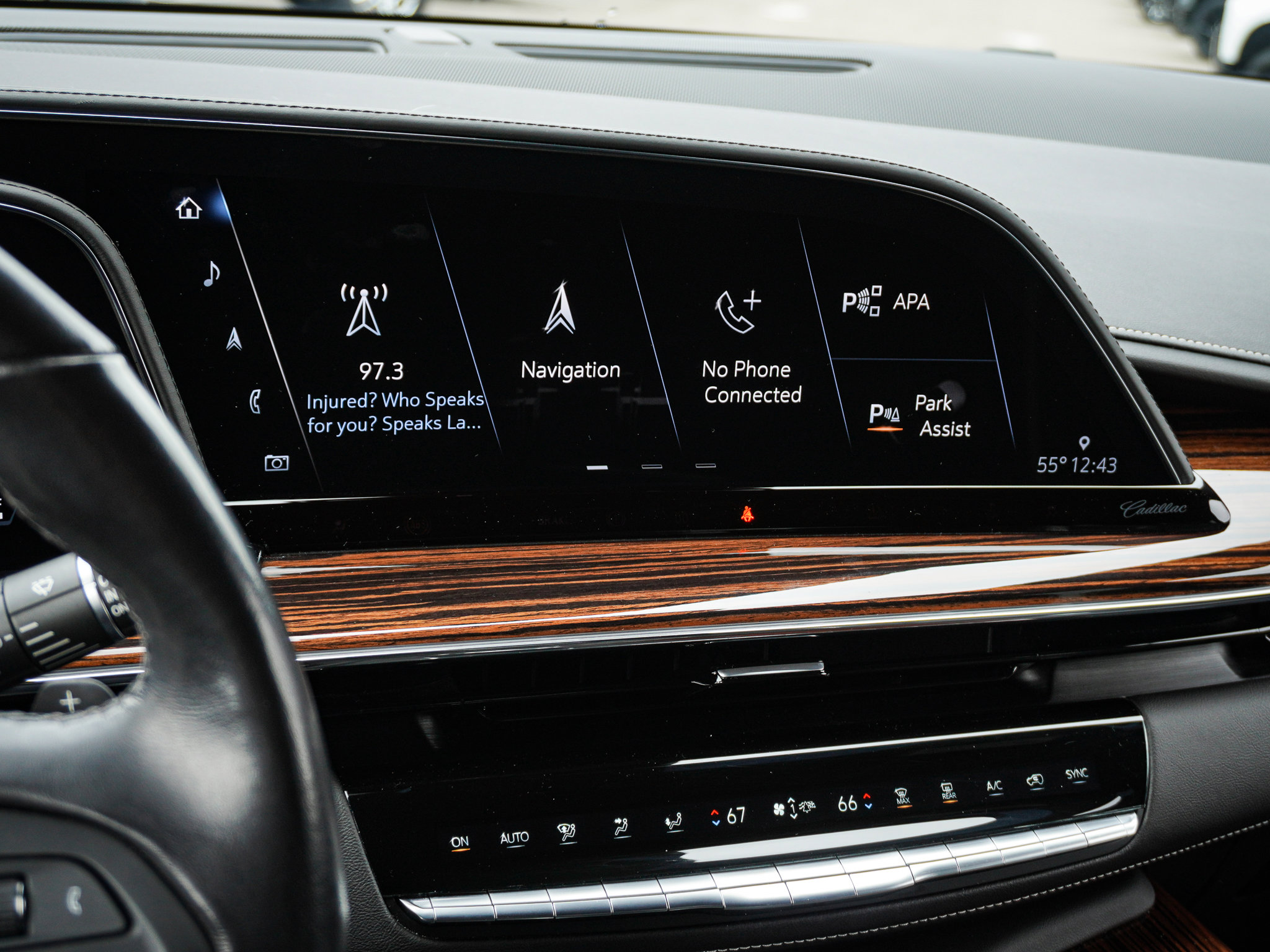 Used 2021 Cadillac Escalade Premium Luxury w/ Driver Assist Tech Package image 22