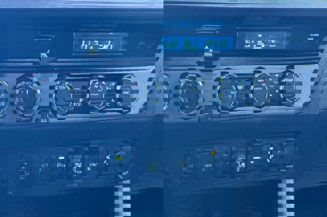 Used 2021 Toyota Tacoma TRD Sport w/ Technology Package image 22