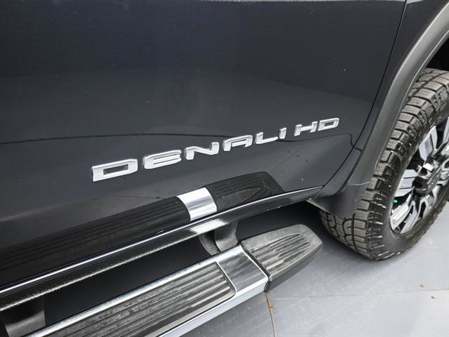 Used 2024 GMC Sierra 2500 Denali w/ Max Trailering Package AWD/4WD image 5