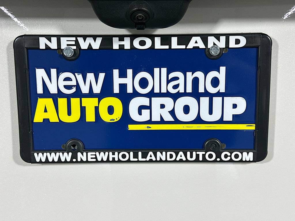 Certified 2022 Ford Explorer Platinum w/ Equipment Group 601A AWD/4WD image 21