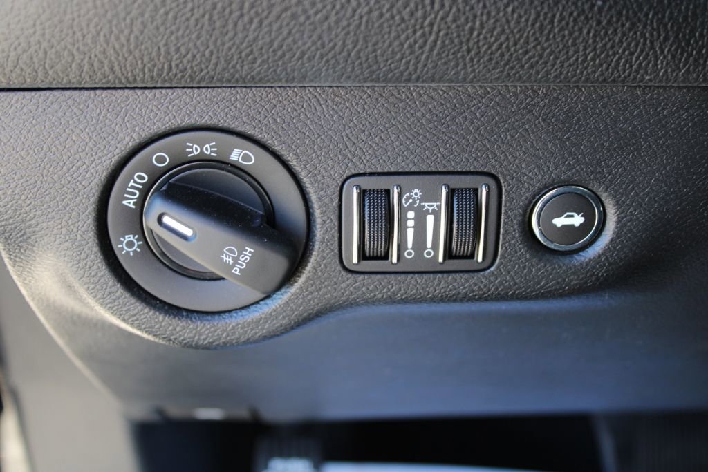 Used 2019 Dodge Challenger GT image 27