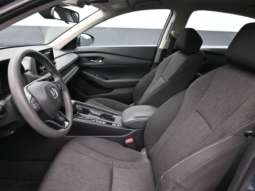 Certified 2023 Honda Accord LX image 27