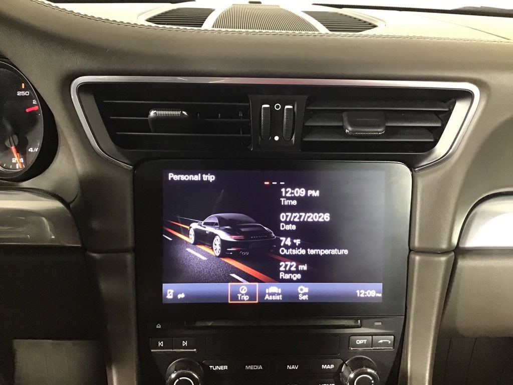 Certified 2017 Porsche 911 Carrera 4 AWD/4WD image 41