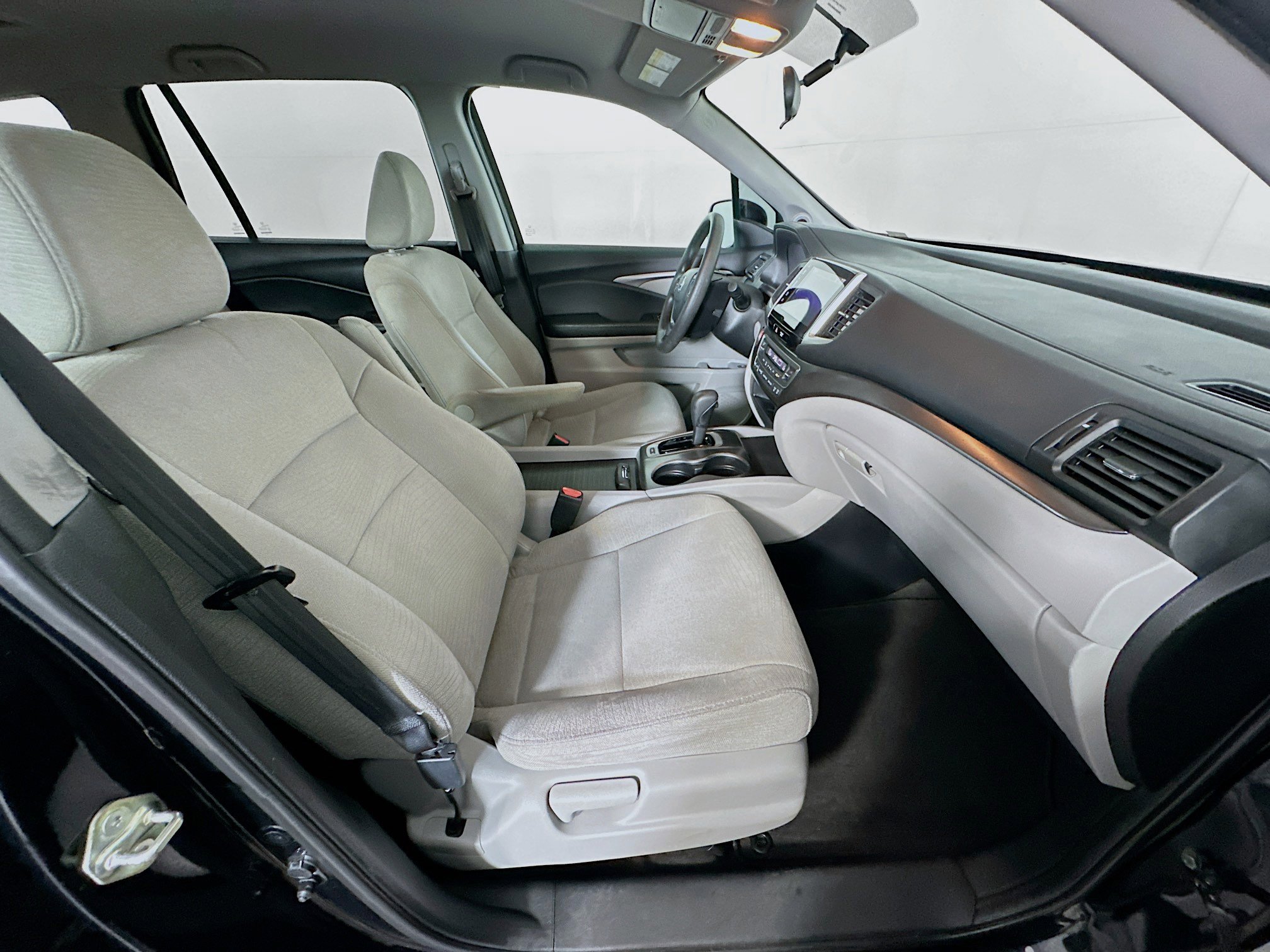 Used 2018 Honda Pilot EX image 30