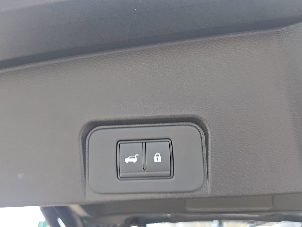 New 2026 Nissan Rogue SV image 39