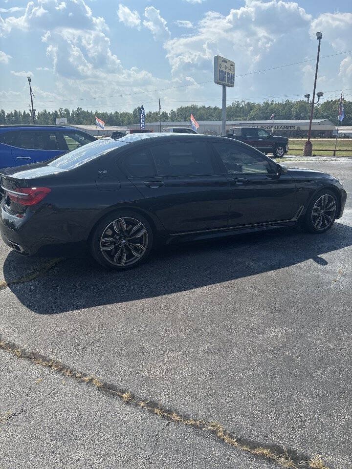 Used 2019 BMW M760i xDrive w/ Luxury Rear Seating Package AWD/4WD image 7