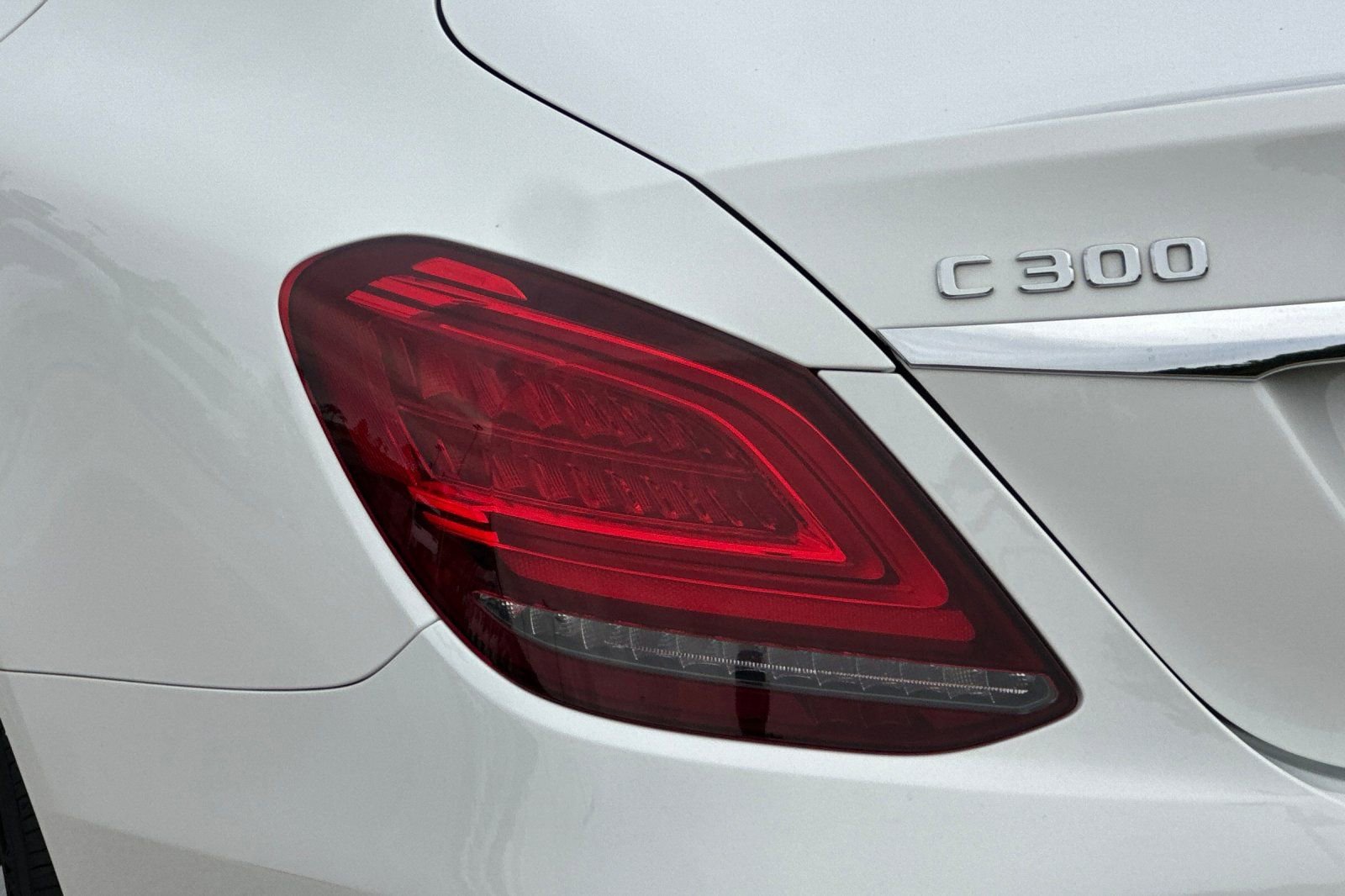 Used 2019 Mercedes-Benz C 300 Sedan image 15