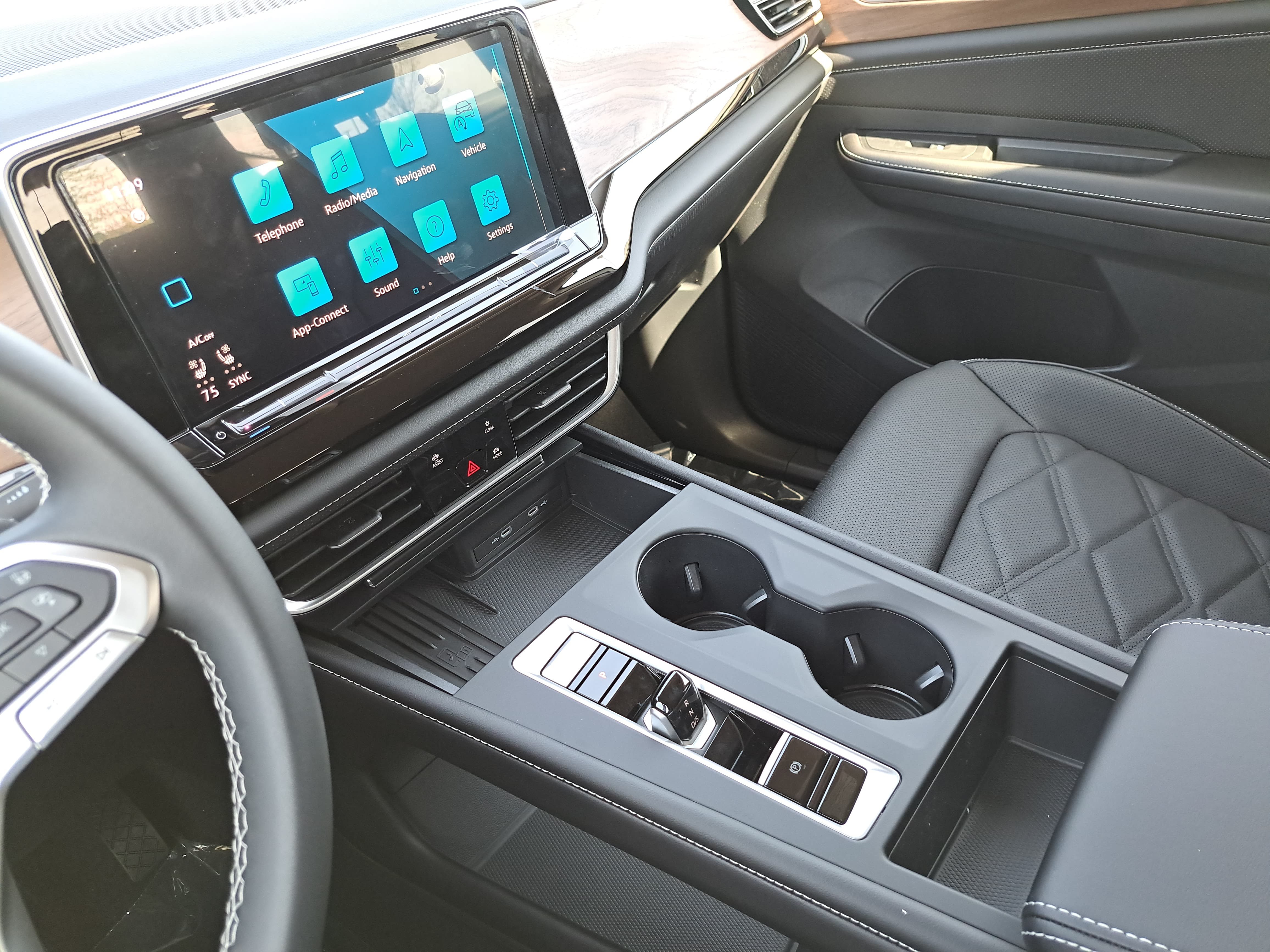 New 2026 Volkswagen Atlas SE AWD/4WD image 25