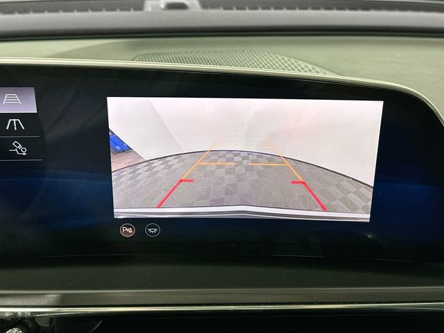 Used 2024 Cadillac Lyriq Tech image 14