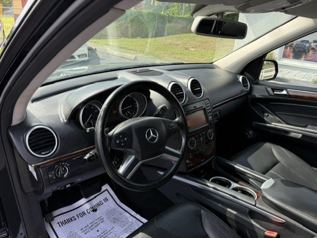 Used 2010 Mercedes-Benz GL 320 BlueTEC 4MATIC image 10