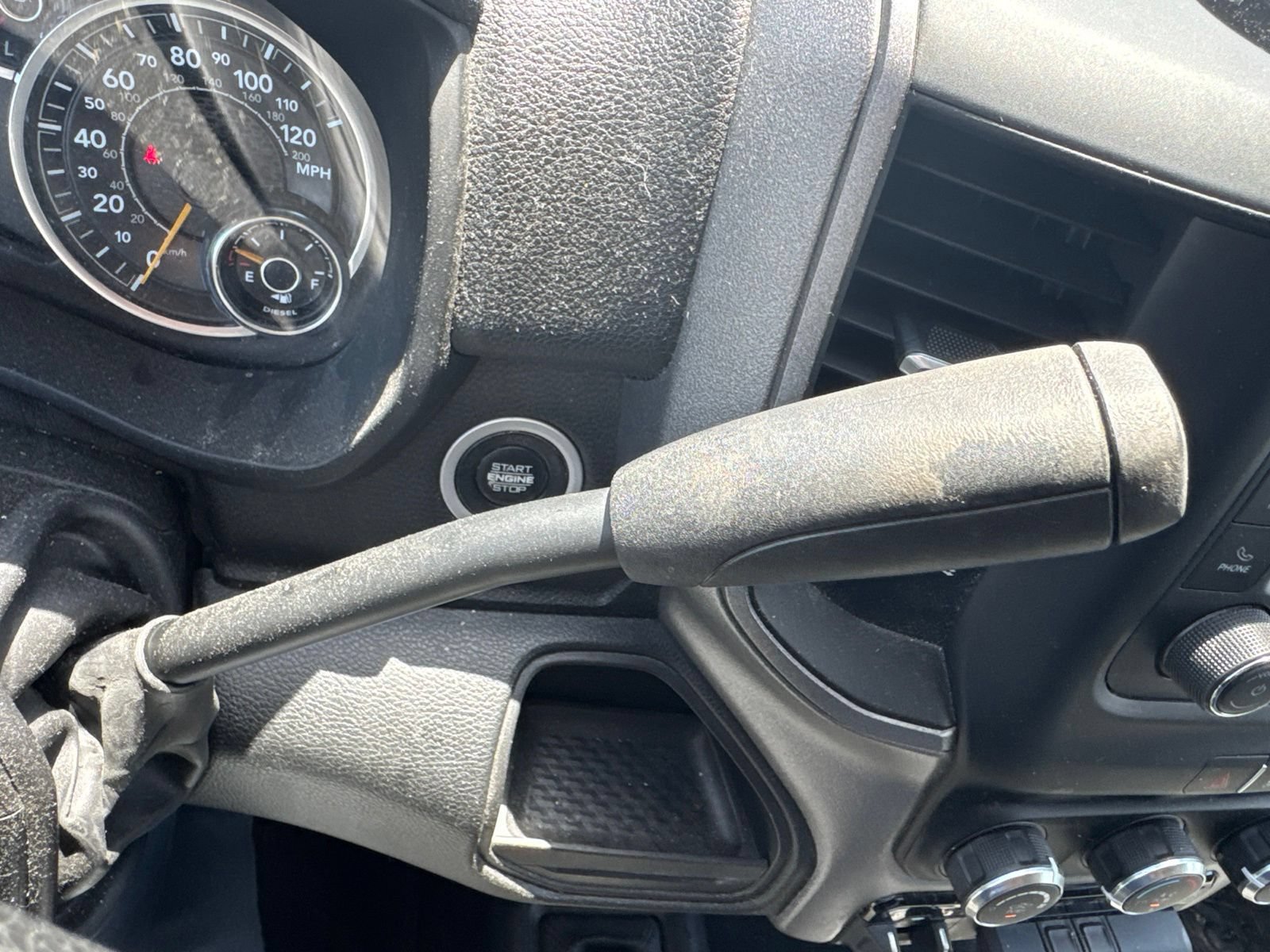 Certified 2020 RAM 2500 Tradesman AWD/4WD image 13