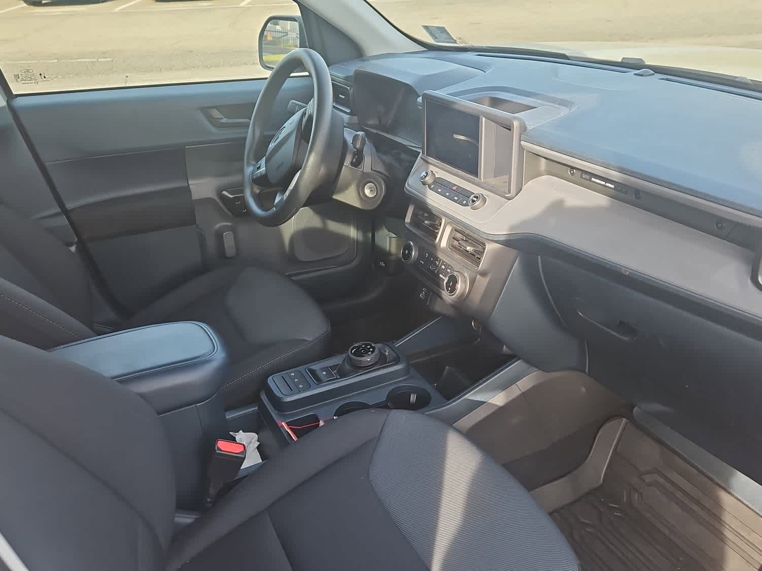 Used 2023 Ford Maverick XL image 13