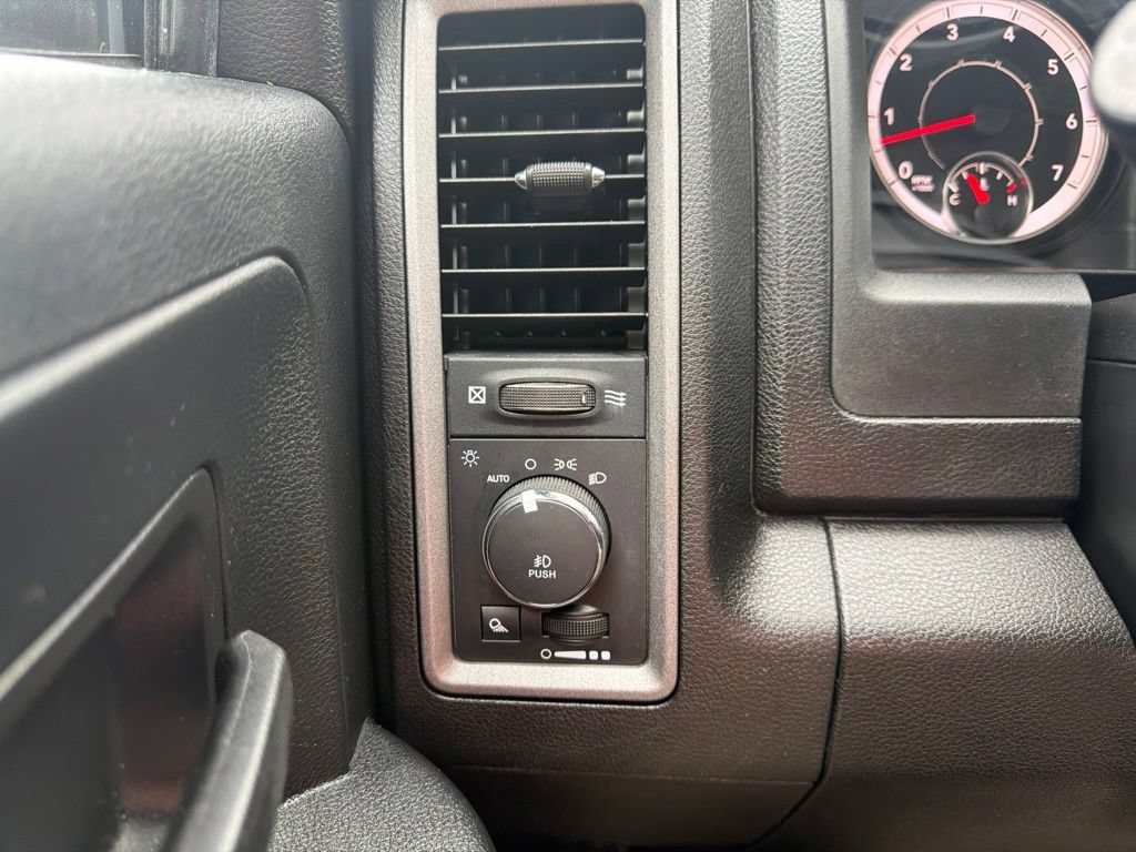 Used 2021 RAM 1500 Tradesman w/ Tradesman SXT Package AWD/4WD image 25