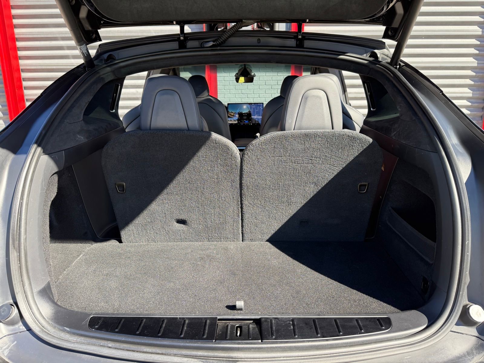 Used 2022 Tesla Model X Plaid image 22