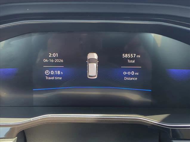 Used 2024 Volkswagen Jetta SE image 11