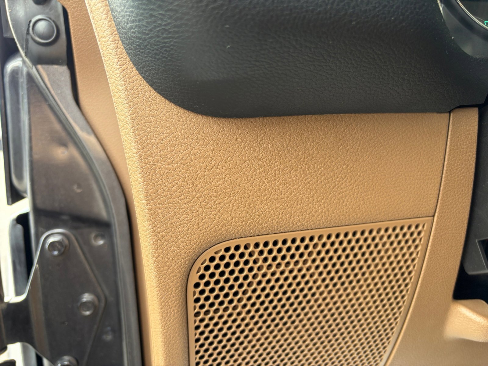 Used 2016 Jeep Wrangler Unlimited Sahara w/ Mopar Chrome Edition Group image 12