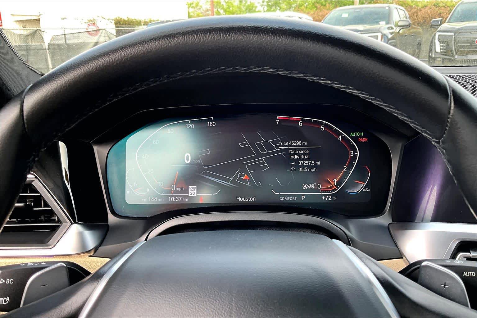 Used 2022 BMW 330i Sedan w/ Driving Assistance Package image 26