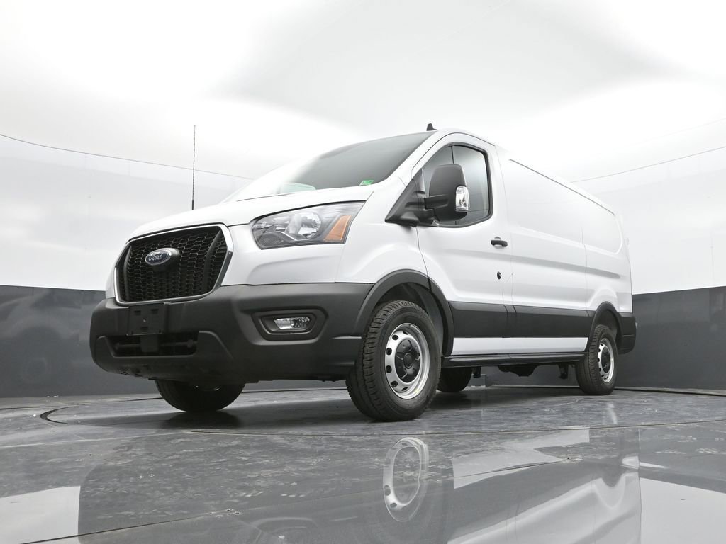New 2025 Ford Transit 150 Low Roof image 40