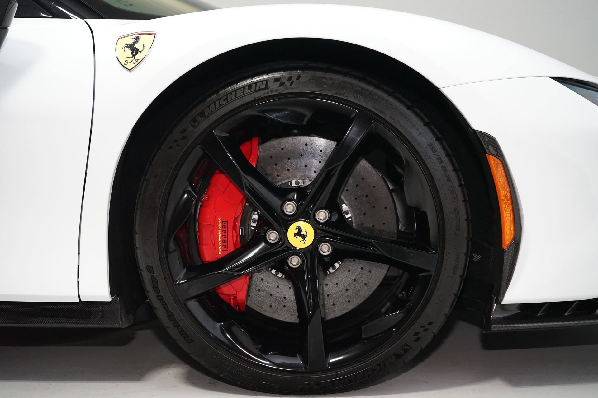 Used 2025 Ferrari SF90 Spider AWD/4WD image 14