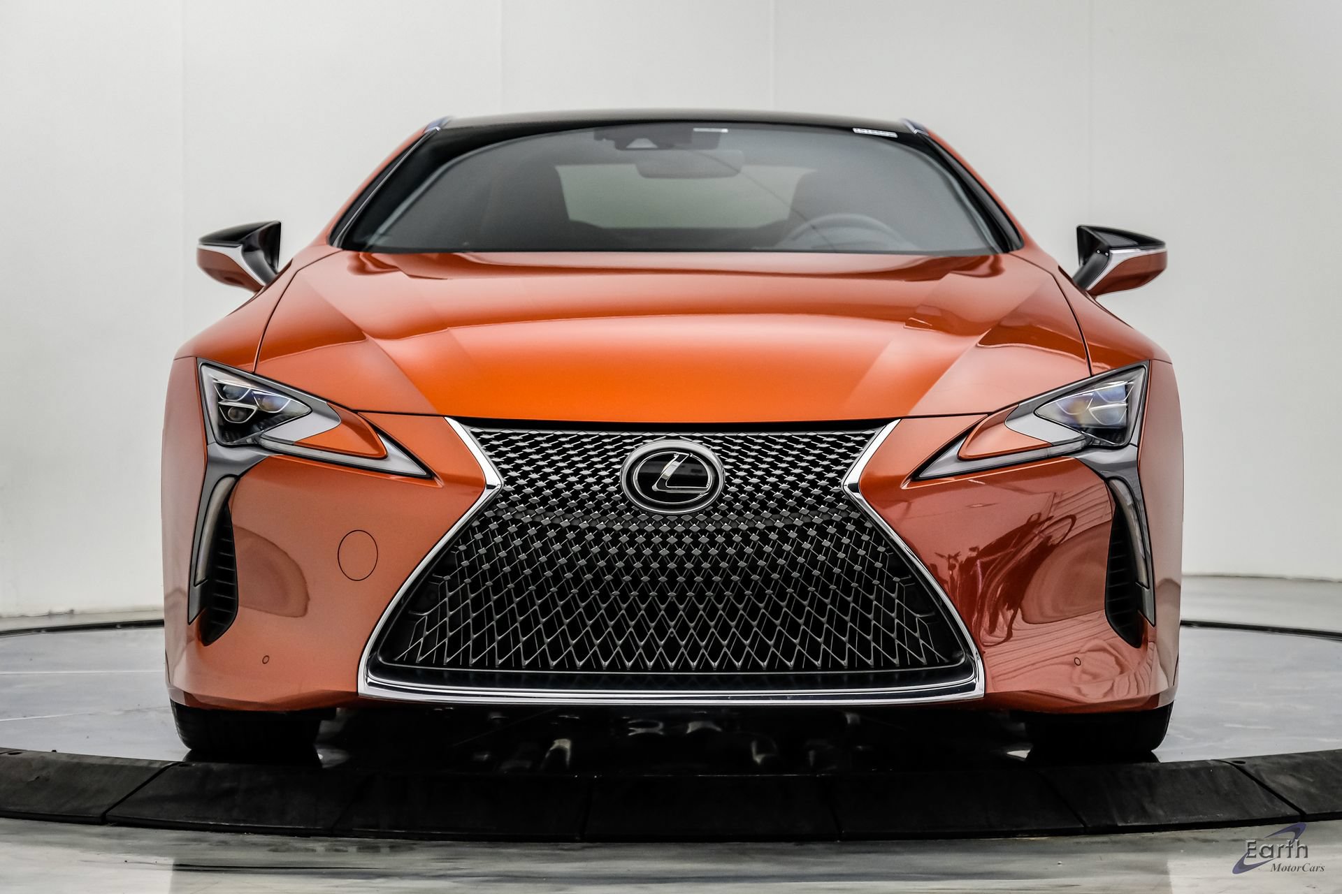 Used 2021 Lexus LC 500 Coupe w/ Performance Package RWD image 28