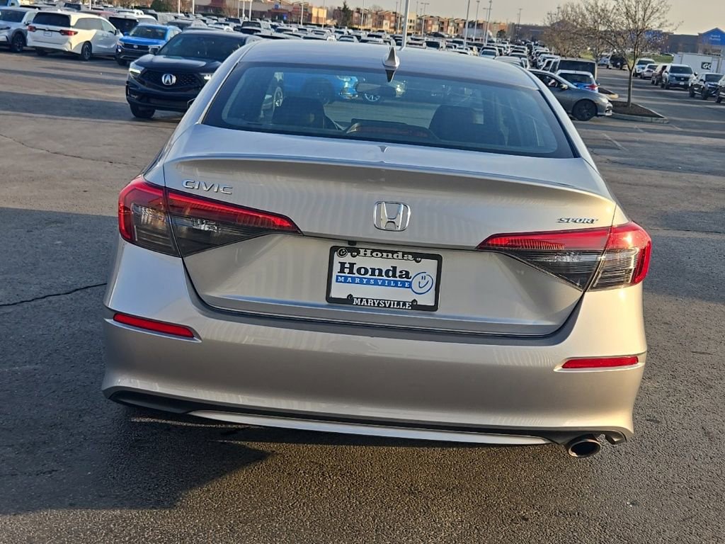 Used 2025 Honda Accord Sport image 6