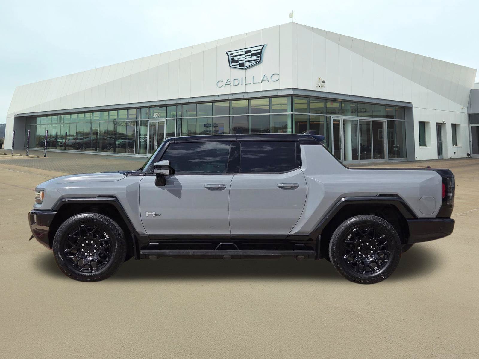Used 2024 GMC Hummer EV 2X AWD/4WD image 3