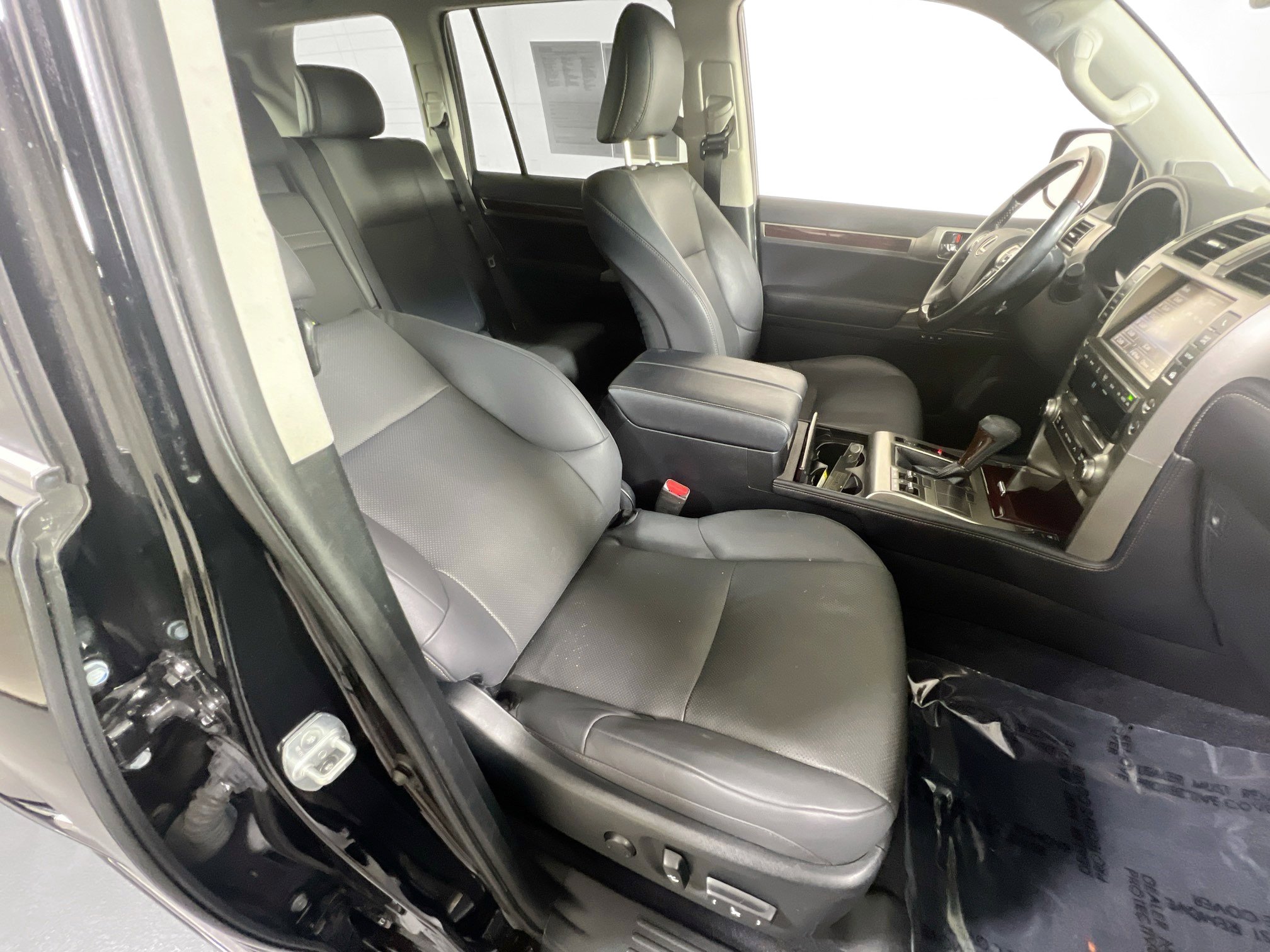 Used 2019 Lexus GX 460 Premium image 28