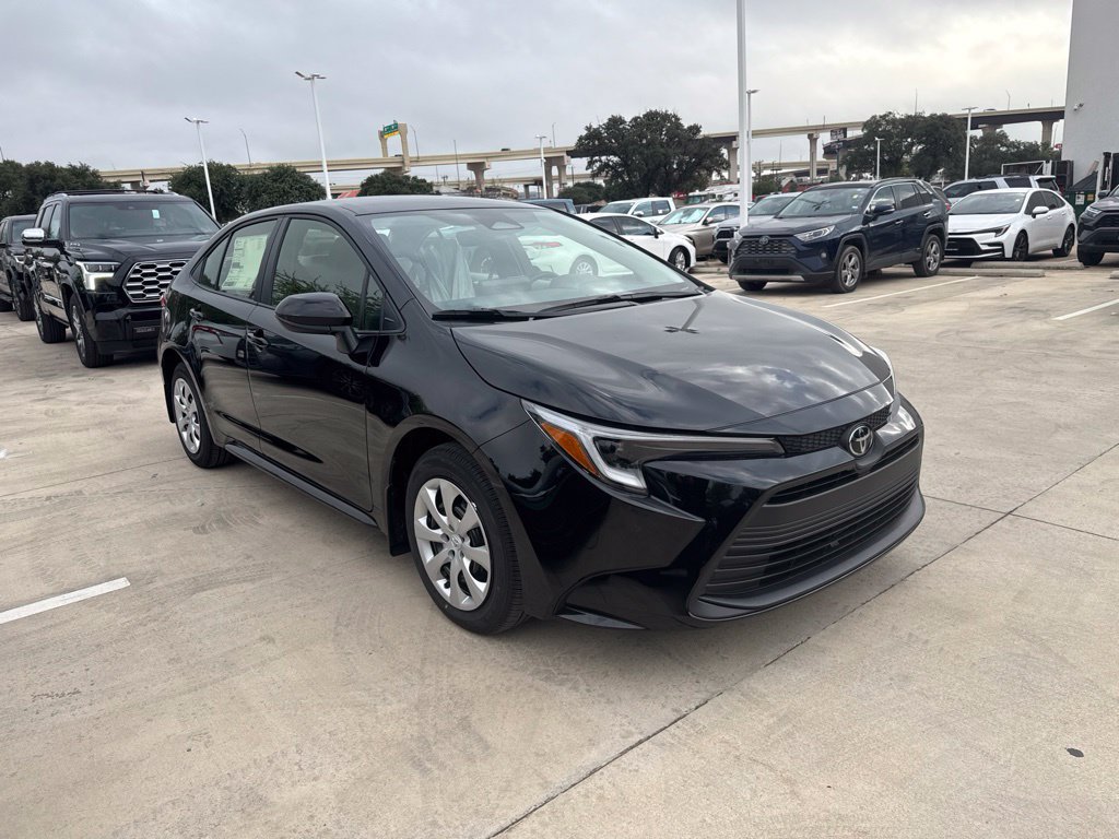 New 2027 Toyota Corolla LE FWD image 5