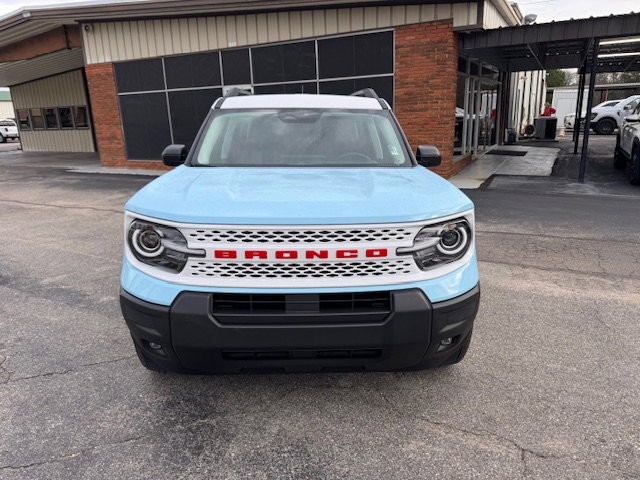 Used 2025 Ford Bronco Sport Heritage w/ Convenience Package image 3