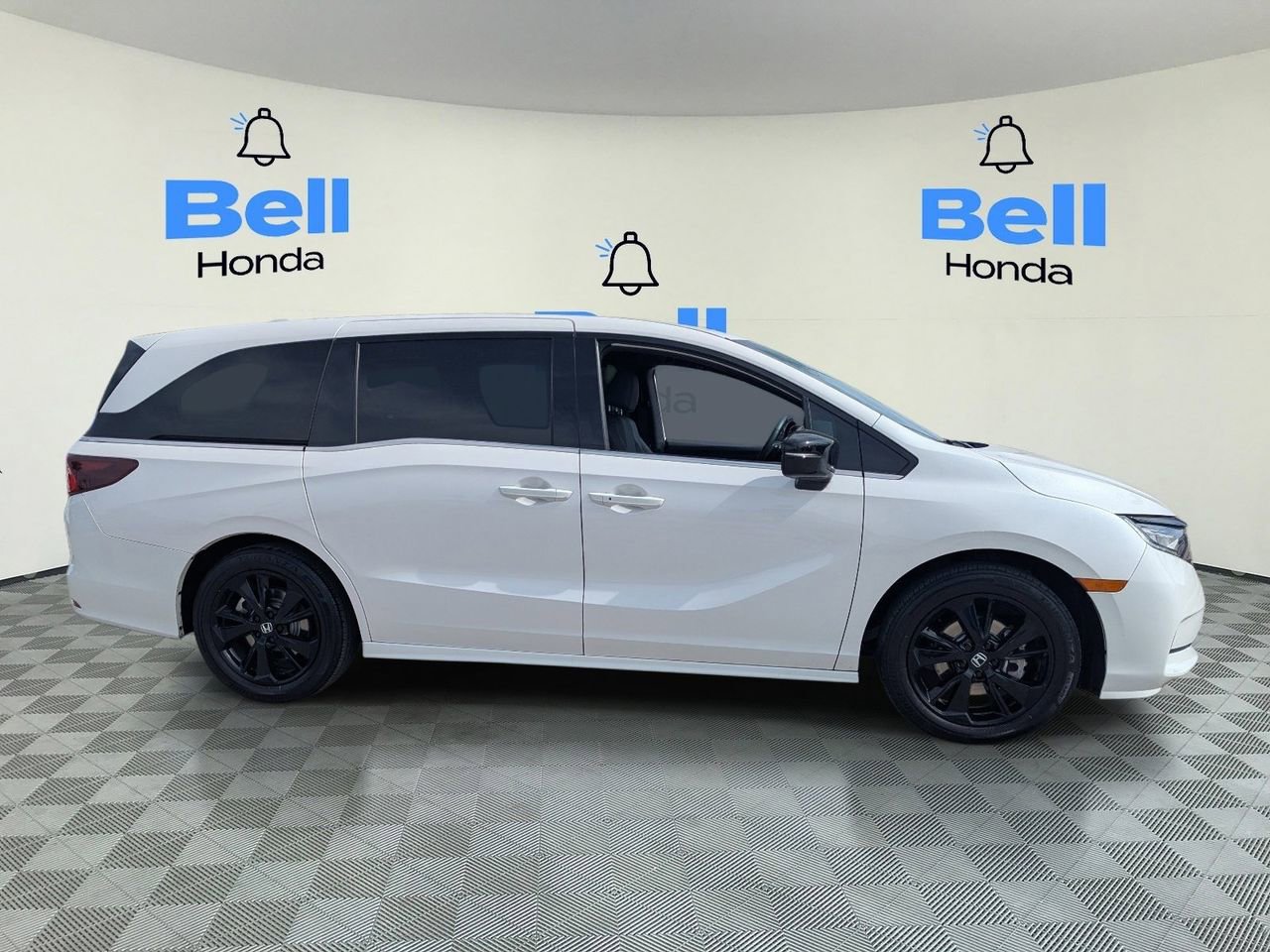 Certified 2024 Honda Odyssey Sport image 5