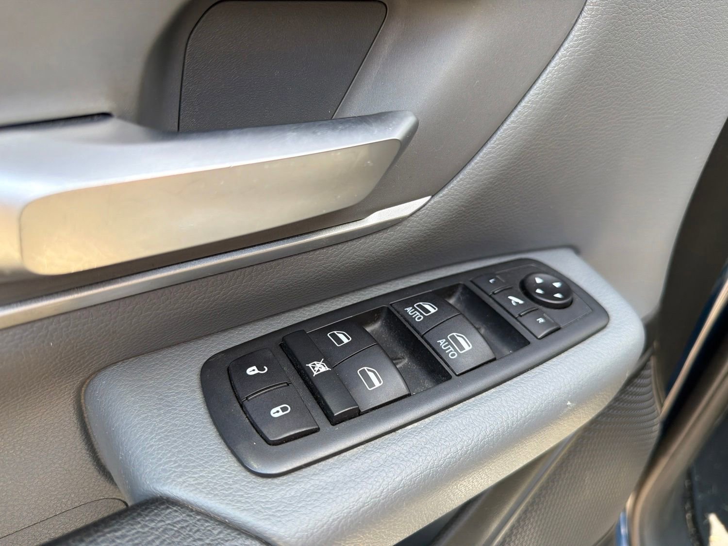 Used 2020 RAM 1500 Lone Star RWD image 11