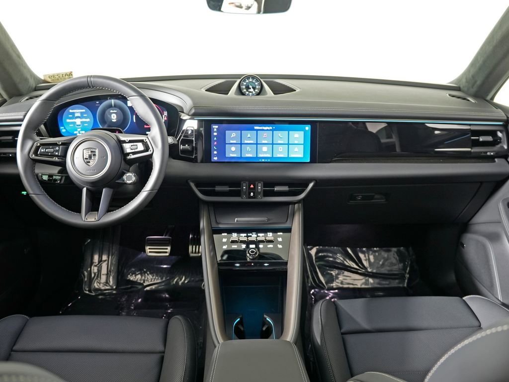 New 2026 Porsche Macan Turbo Electric image 21