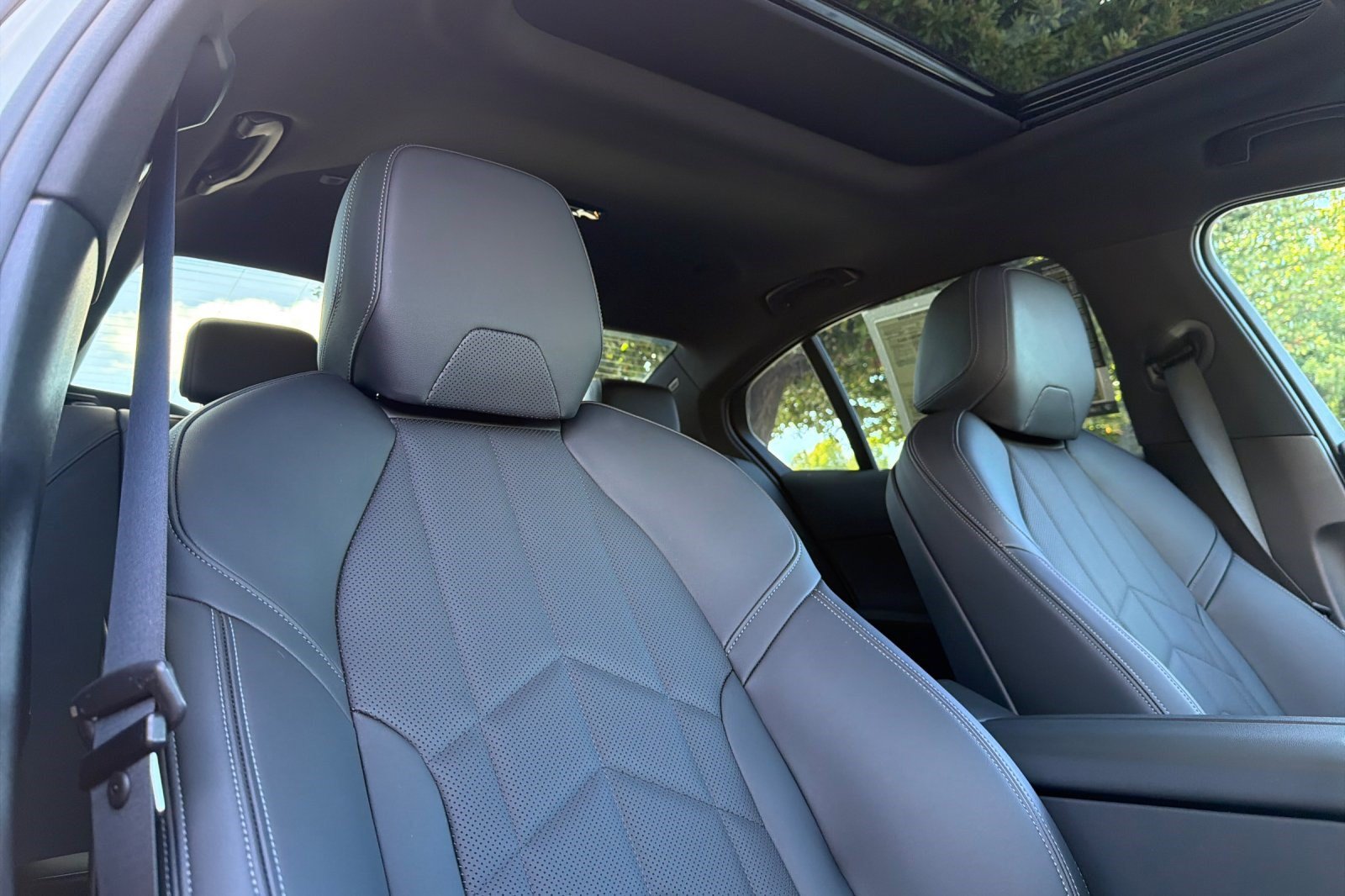 Certified 2024 BMW i5 eDrive40i w/ M Sport Package RWD image 20