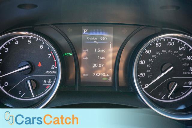 Used 2018 Toyota Camry LE w/ Moonroof Package FWD image 26