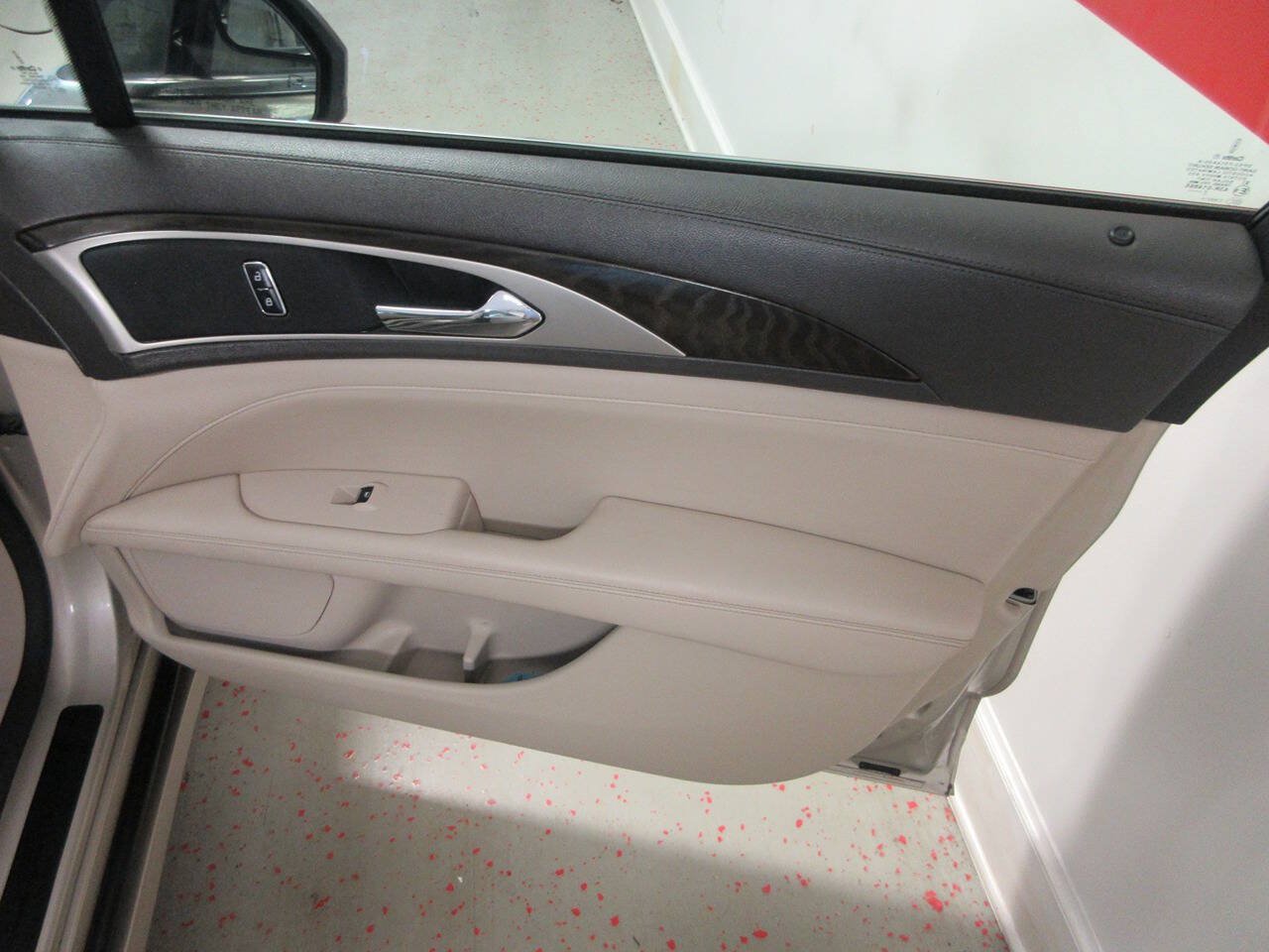 Used 2017 Lincoln MKZ Select AWD/4WD image 20