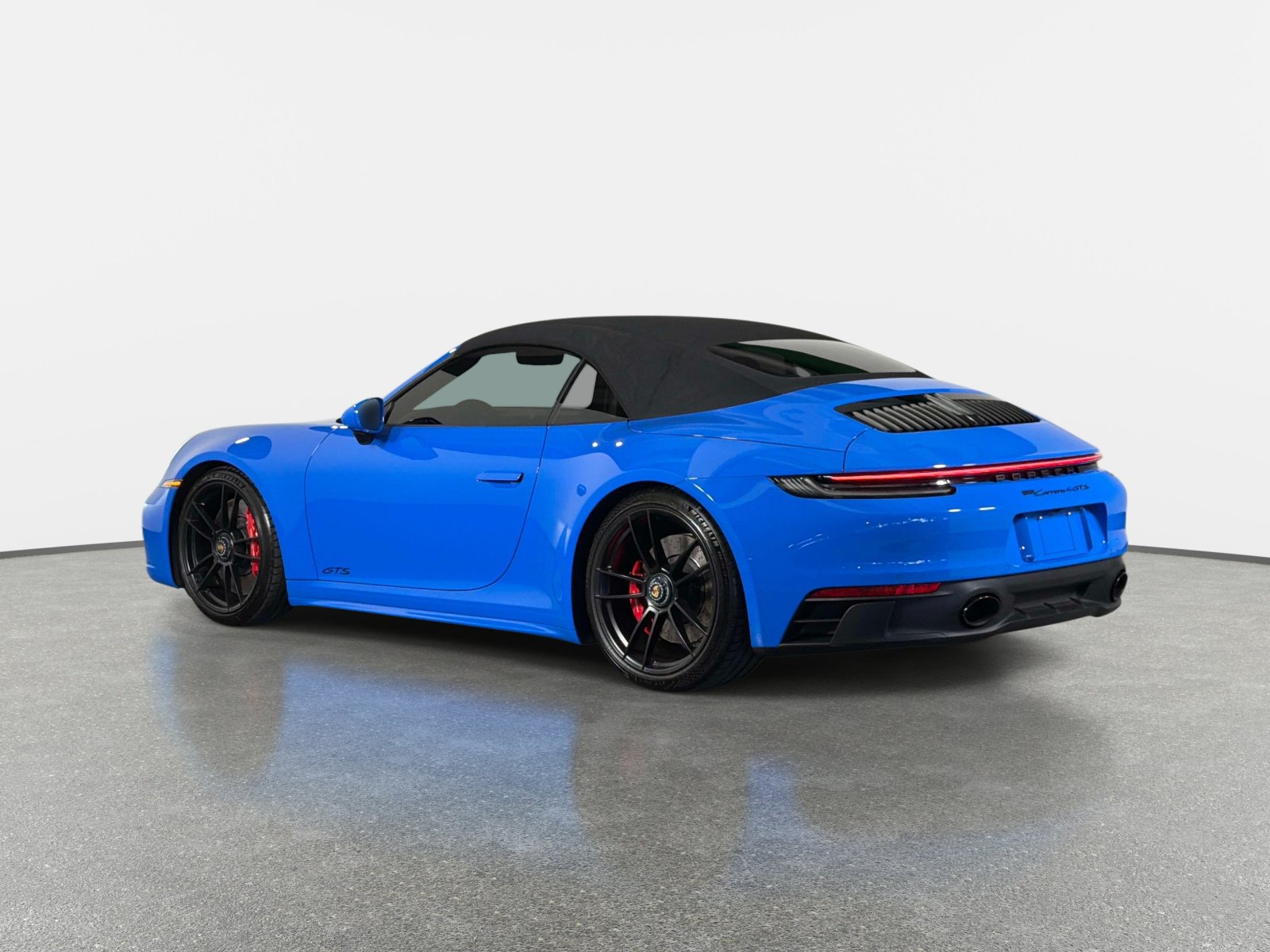 Used 2023 Porsche 911 Carrera 4 GTS w/ Premium Package AWD/4WD image 5