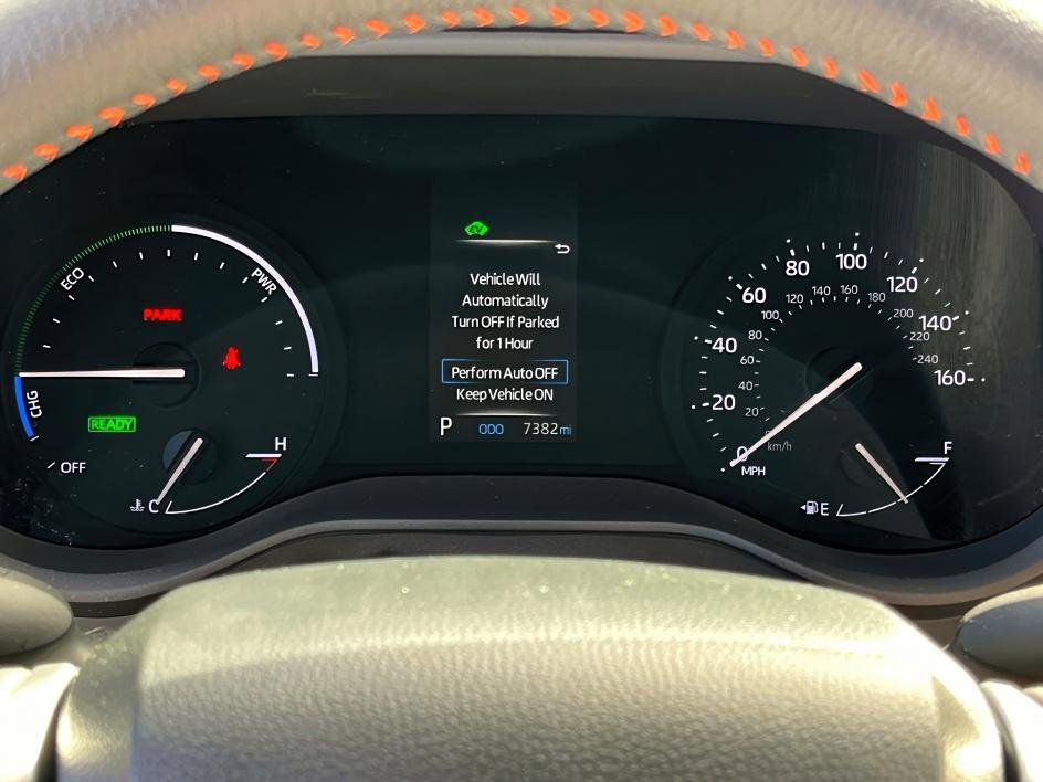 Certified 2024 Toyota Sienna XSE image 25