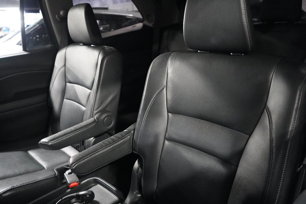 Used 2019 Honda Pilot Elite image 19