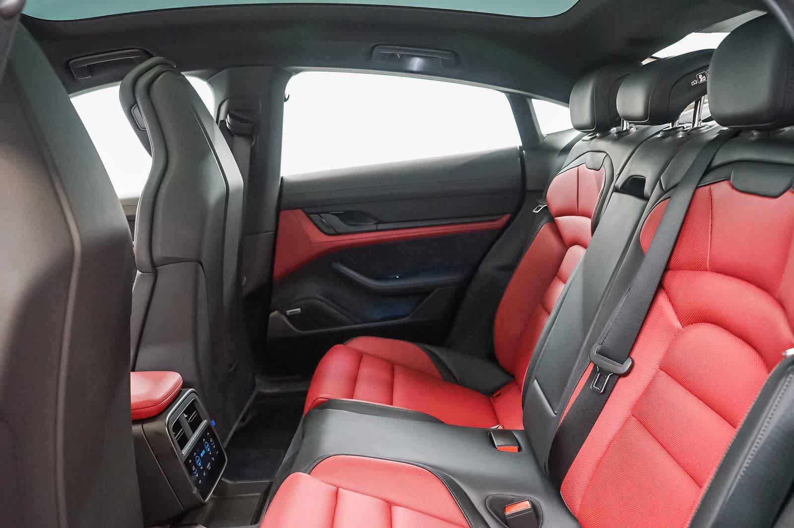 New 2026 Porsche Taycan 4S AWD/4WD image 23