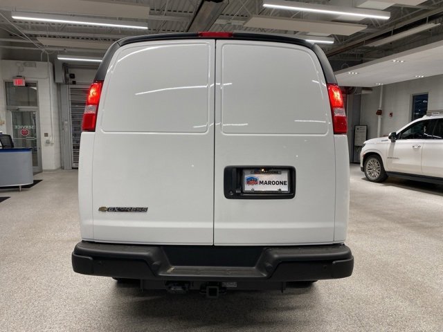 New 2025 Chevrolet Express 2500 w/ Safety Package image 6