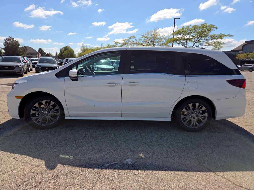 New 2027 Honda Odyssey Touring image 24