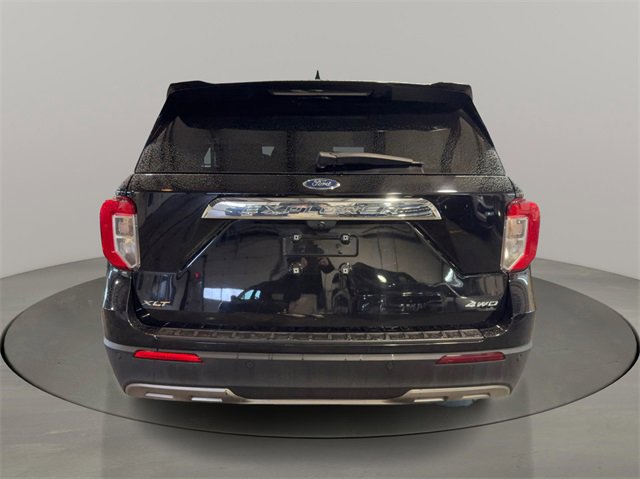 Used 2023 Ford Explorer XLT w/ Equipment Group 202A image 6