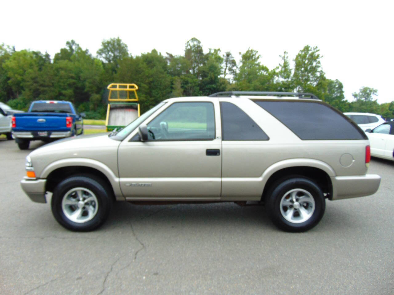 Used 2002 Chevrolet Blazer LS w/ Preferred Equipment Group image 26