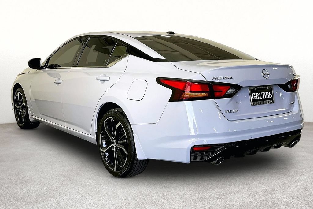 New 2026 Nissan Altima 2.5 SR AWD/4WD image 6